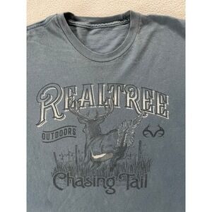 Realtree Mens Large T-Shirt Blue Gray Chasing Tail Deer Graphic Short Sleeve